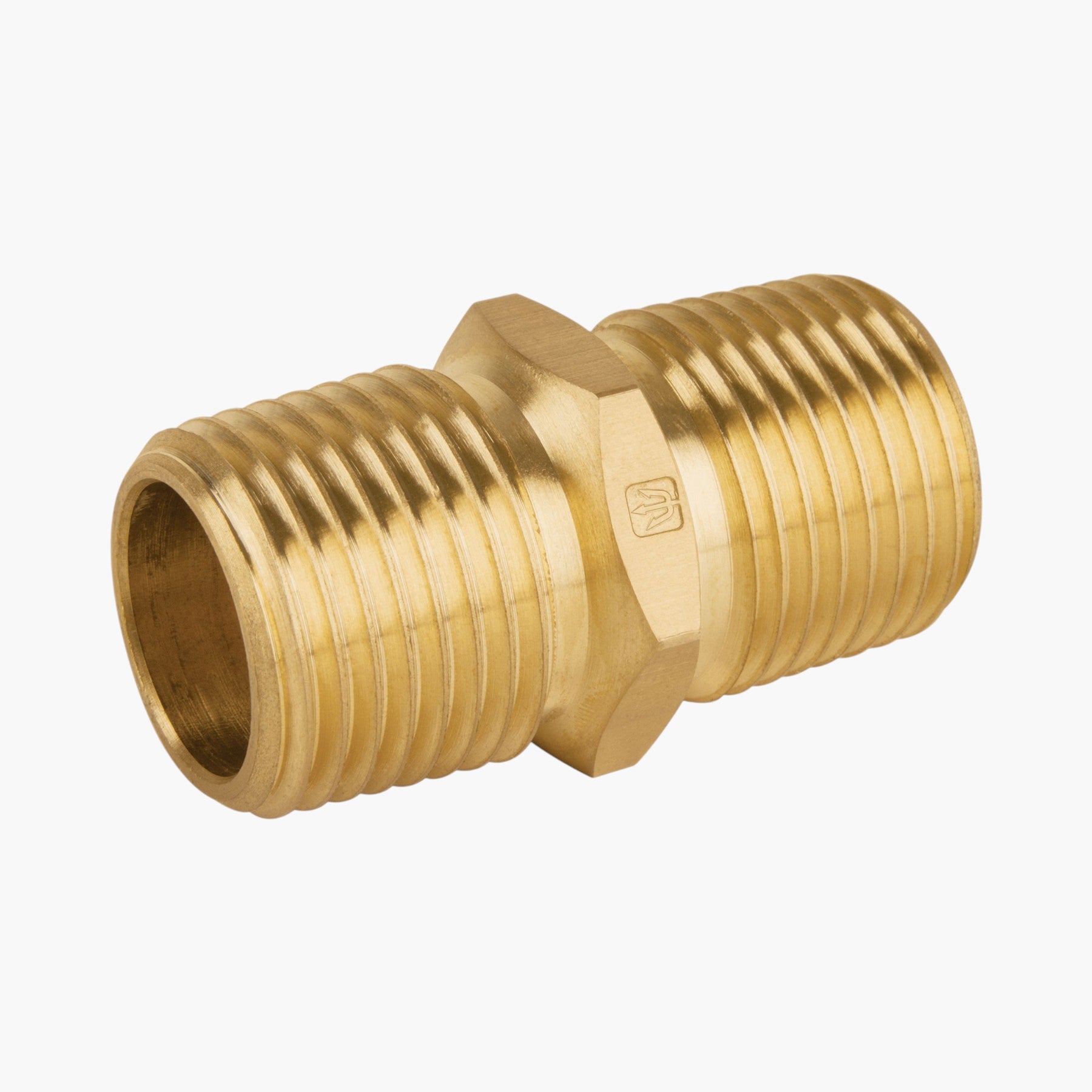 Niple unión NPT de latón, 1/2" con tuerca hexagonal